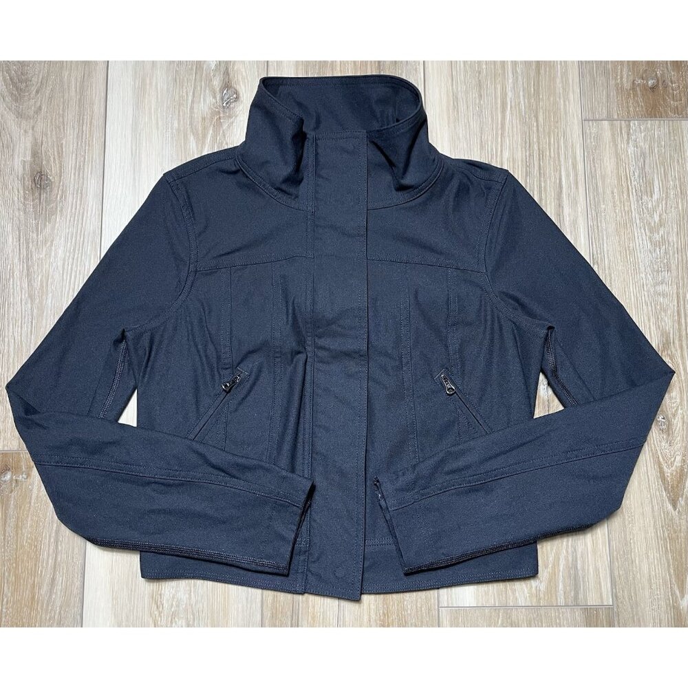 Lululemon Seize The Day Black Cropped Zip Snap Jacket - Women Size 2
